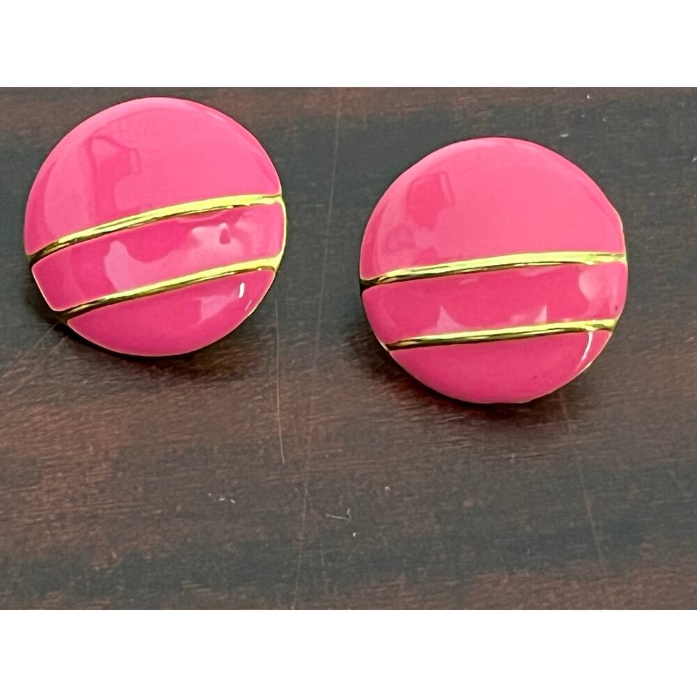VTG Hot Pink Enamel 80s Earrings Gold Tone Round Studs Statement Barbie